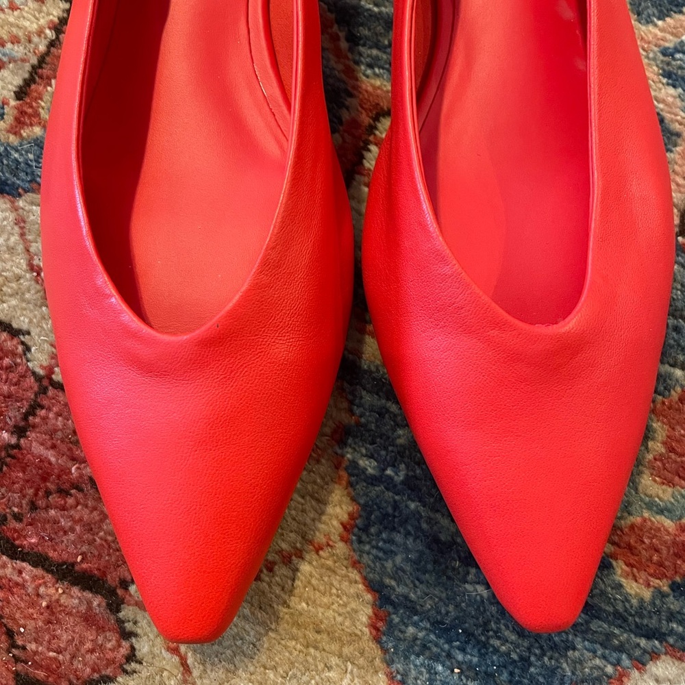 ANTONIO MELANI Red Pointed-Toe Leather Heels - Picture 5 of 6